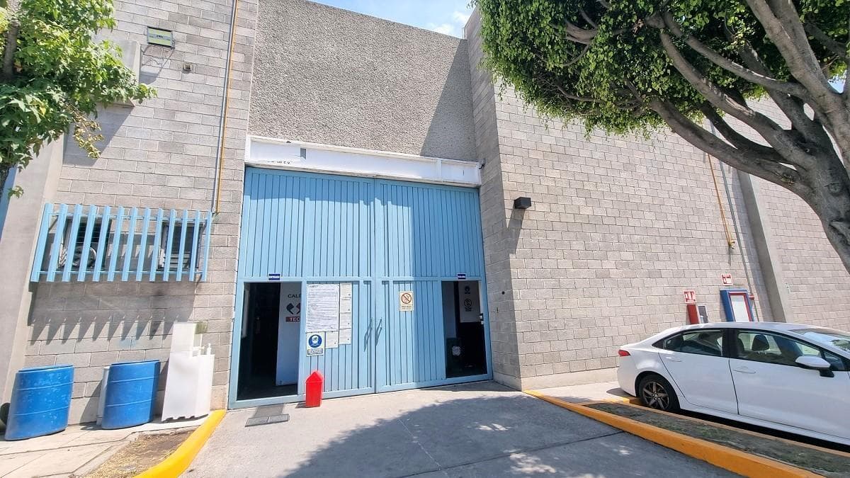 Comercial en venta en Argentina Poniente